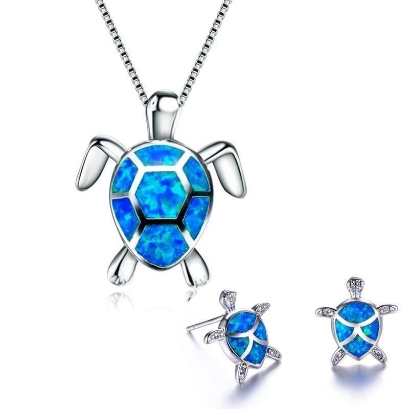 Kailea – Set von Schildkröten-Schmuck aus Opal und Silber (Halskette + Ohrringe)
