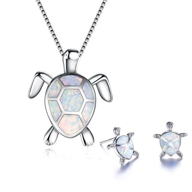 Kailea – Set von Schildkröten-Schmuck aus Opal und Silber (Halskette + Ohrringe)