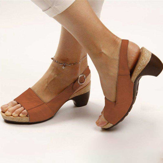 Karen - Orthopädische Damensandalen mit Absatz