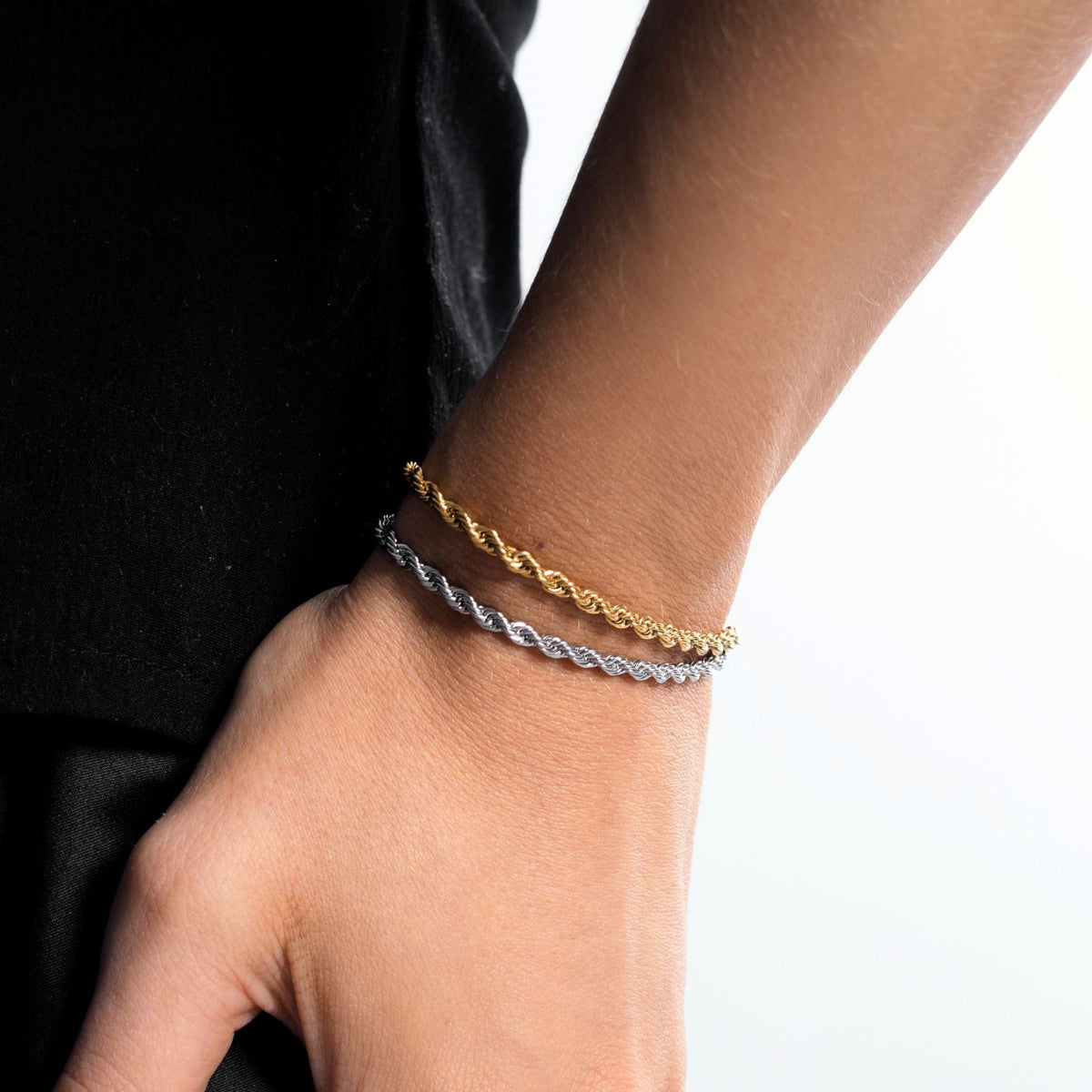 Calvi – Pulsera mit geflochtenem Goldkettchen