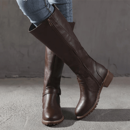 Beatrice – Hohe Stiefel für schlanke Beine
